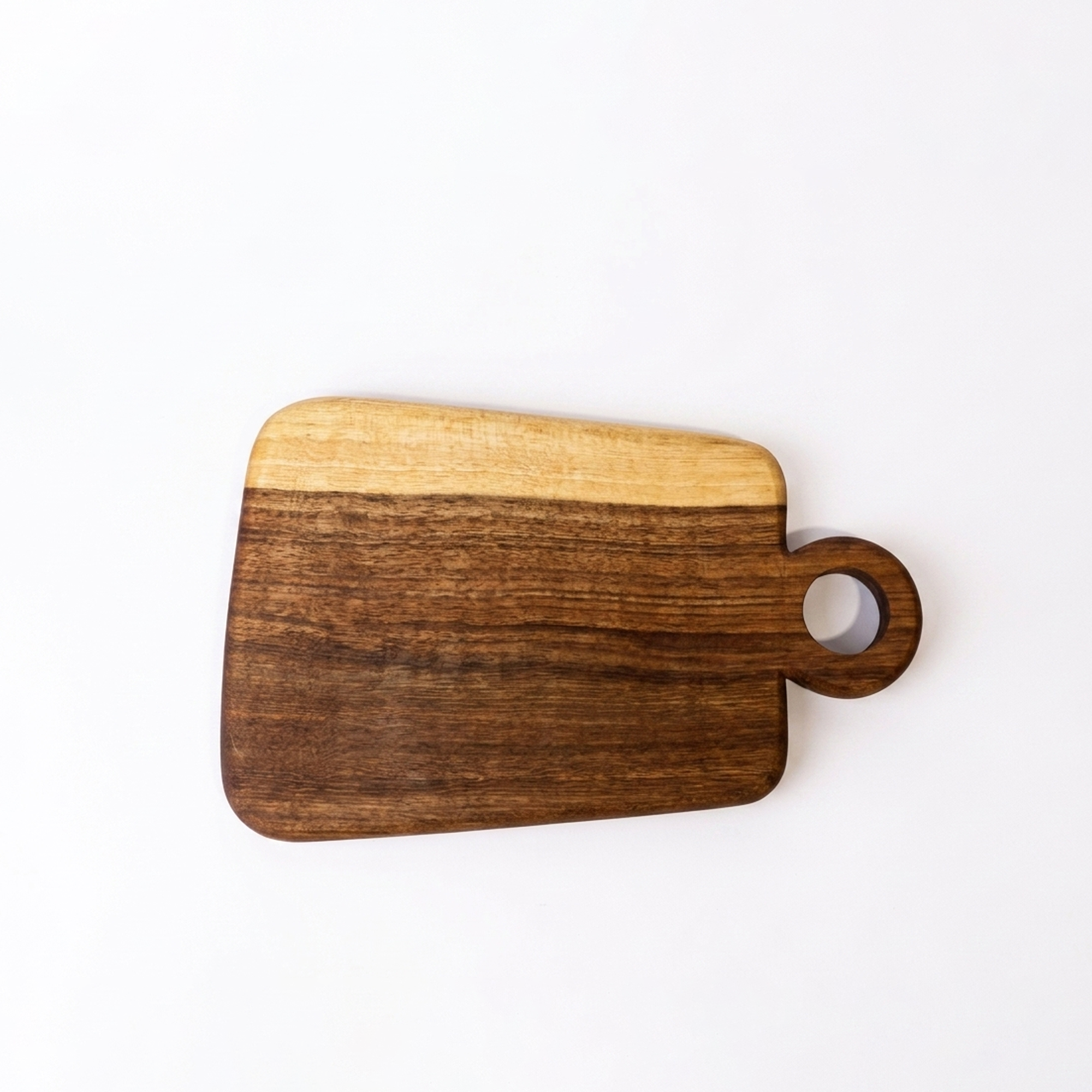 Planche Ronde Artisanal en bois de Noyer - 37cm
