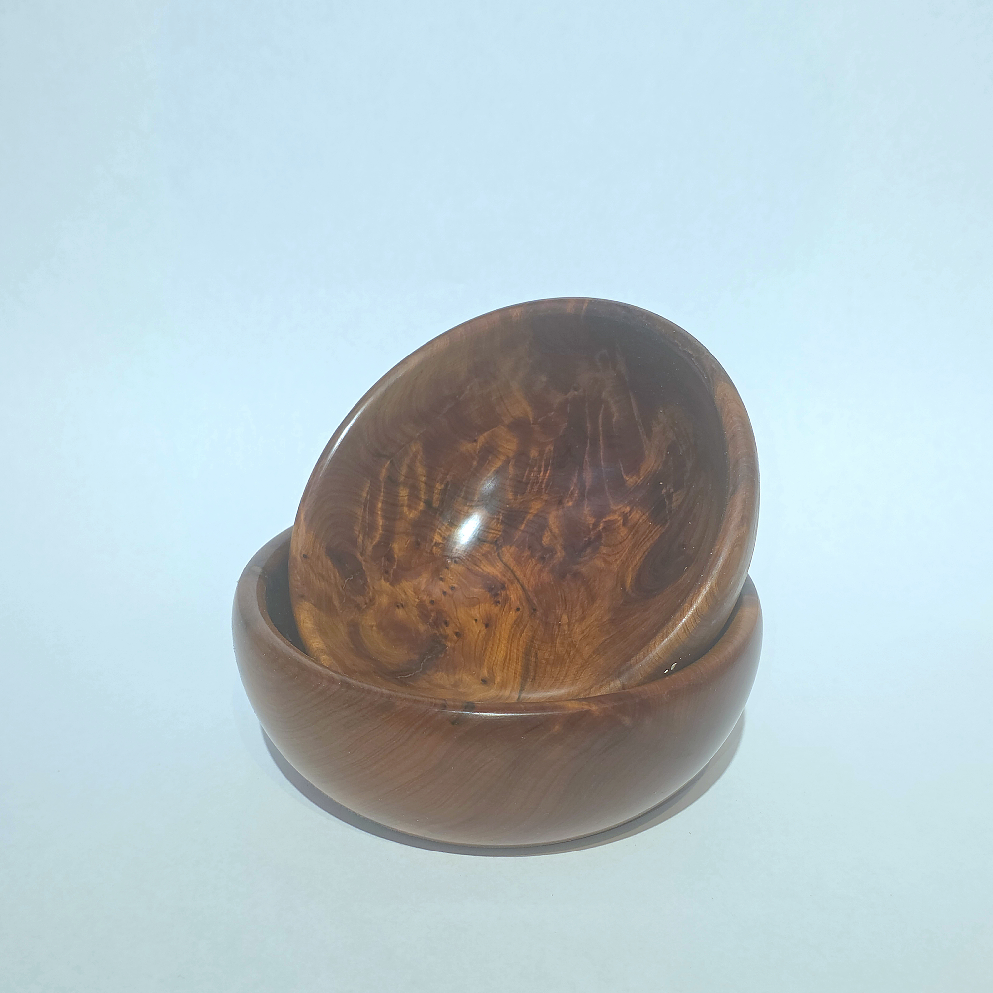 Bol Artisanal en bois de Noyer - 13cm – Image 2